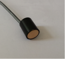 Элементы Технические параметры Изображение Изображение Ультразвуковое преобразователь для 1M модели PHA-200-01B Частота 200 кГц &plusmn; 6% расстояние обнаружения 0,10 ～ 1,5 м минимальная параллельная LMpedance 2500 Ом &plusmn; 20 ％ емкости 400pf &plusmn; 20 ％ @1 кГц. ， Эхо-амплитуда ： 40 МВ пик рабочего напряжения &nbsp; напряжение ＜ 1000vpp Рабочая температура -40 ～+80 ℃ Давление ≤3KILOS или угол 0,3 МПа (ширина луча). &deg; &plusmn; 4 материал корпуса. Он может использоваться в слабой кислотной или базовой среде (POM) Использование Ультразвукового датчика анемометра, ультразвукового измерителя уровня, размер установки: 12*15 Уровень защиты IP68 Вес 7G &plusmn; 5 ％ (Длина ： 20см. Интегрированный тип ： Красный+， Желтый- ， черный: экранированный провод (датчик температуры не является обязательным) Диаграмма структуры продукта.