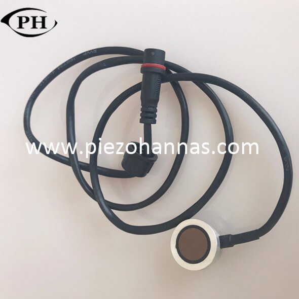 простой в установке ультразвуковой датчик уровня топлива для контроля топливного бака грузовика